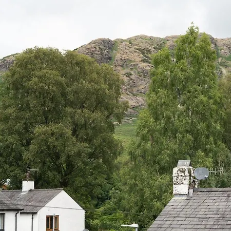 Spacious In Coniston, By Letmestay