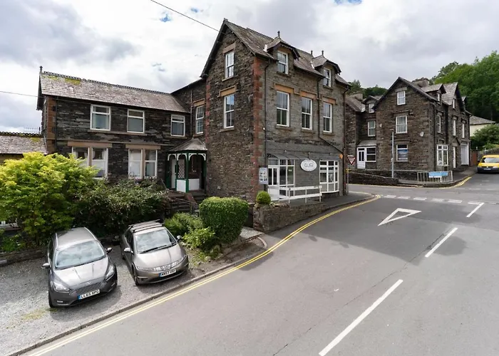 Spacious In Coniston, By Letmestay Coniston